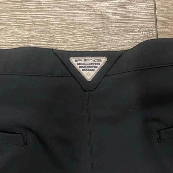 Columbia PFG Grander Marlin II Offshort Shorts navy blue size 42 - 10” length - Picture 5 of 6